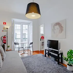 visit-lisbon-4fun-anjos-apartment.hotels-lisbon-portugal.com/